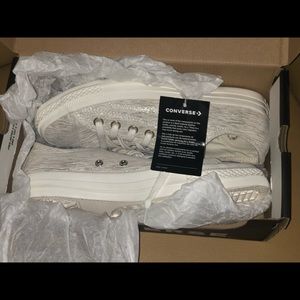 Converse. Women size 6UK, 39EUR. New shoes